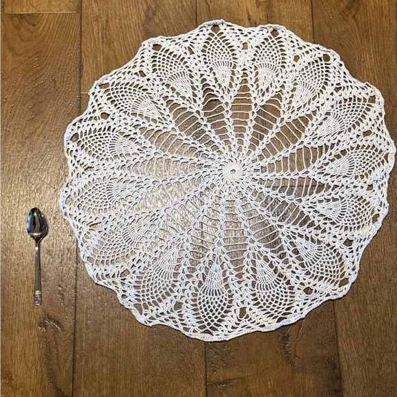 Vintage Handmade Crochet Doily - Picture 2 of 3
